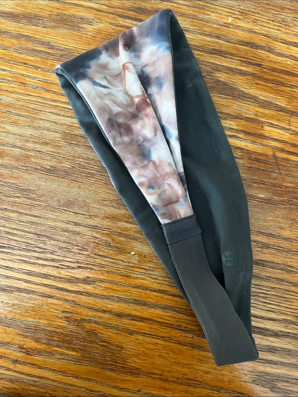 Lululemon reversible headband